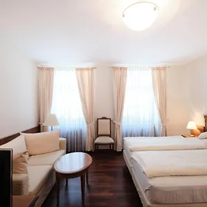 *** Hotel Weisser Bock Alemania
