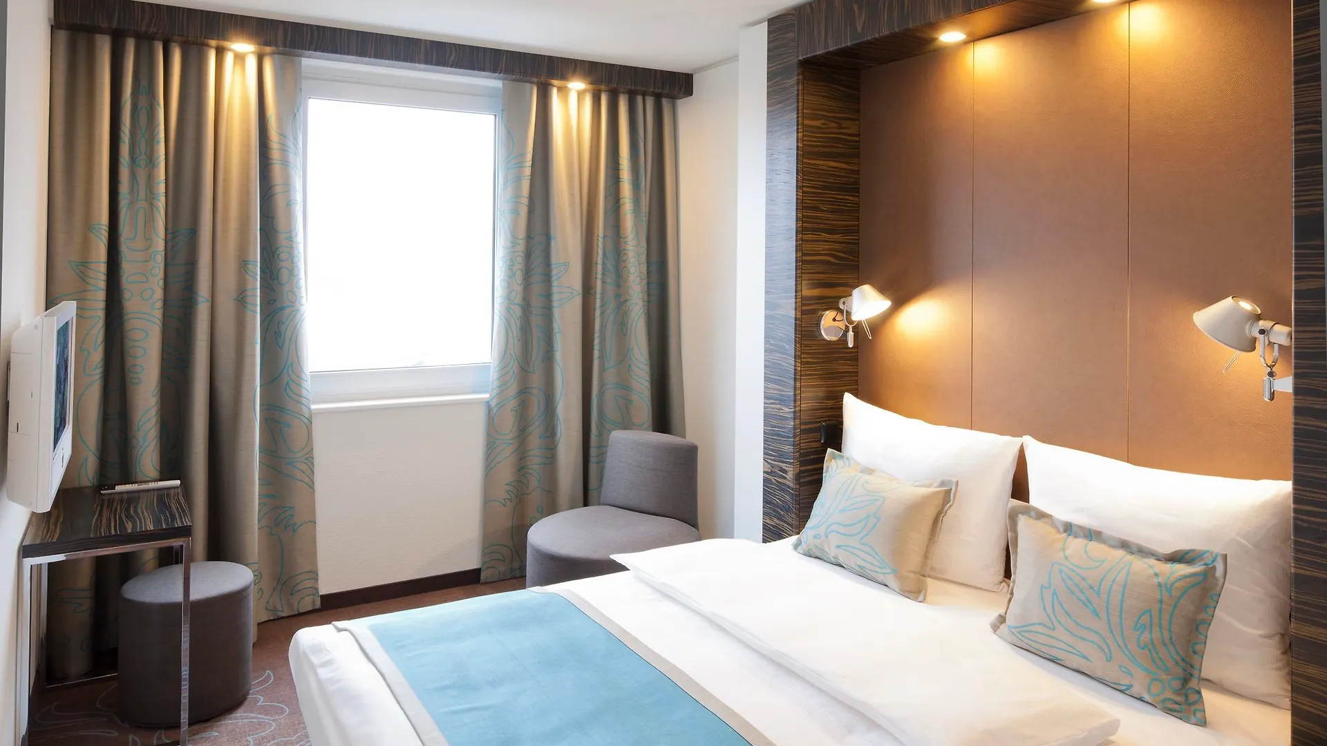 Motel One Muenchen-East Side Hotel Munich